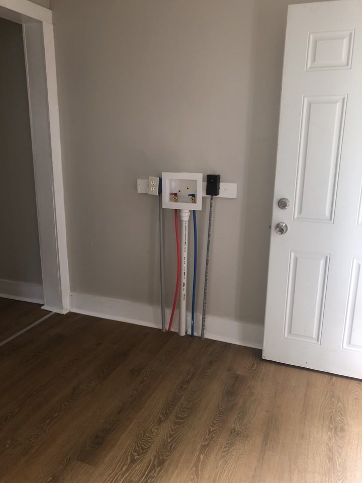 6616 Wabash Avenue - Photo 2 of 8