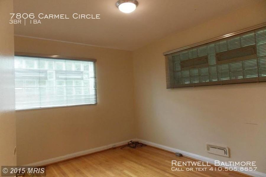 7806 Carmel Cir - Photo 3 of 13