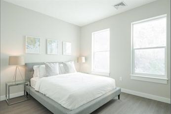 23 Bridge Street #304