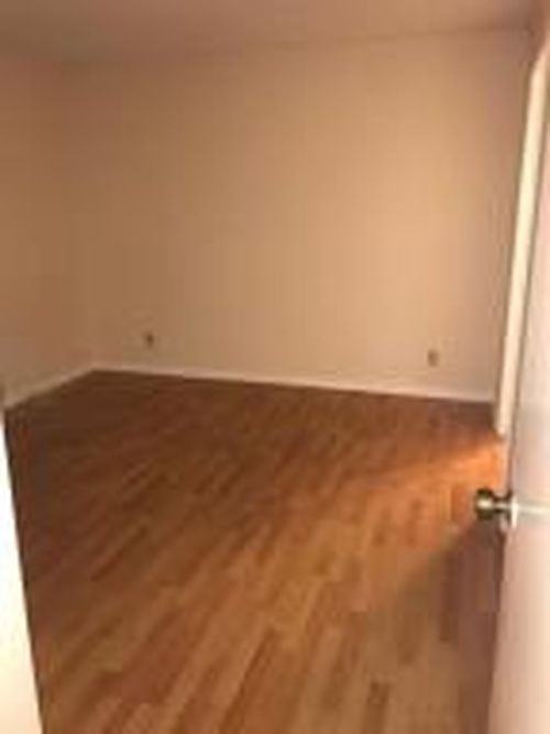 3552 N University Dr #J6 - Photo 3 of 7