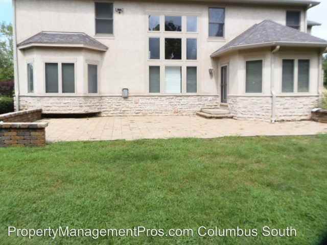 8437 Creek Hollow Rd - Photo 3 of 48