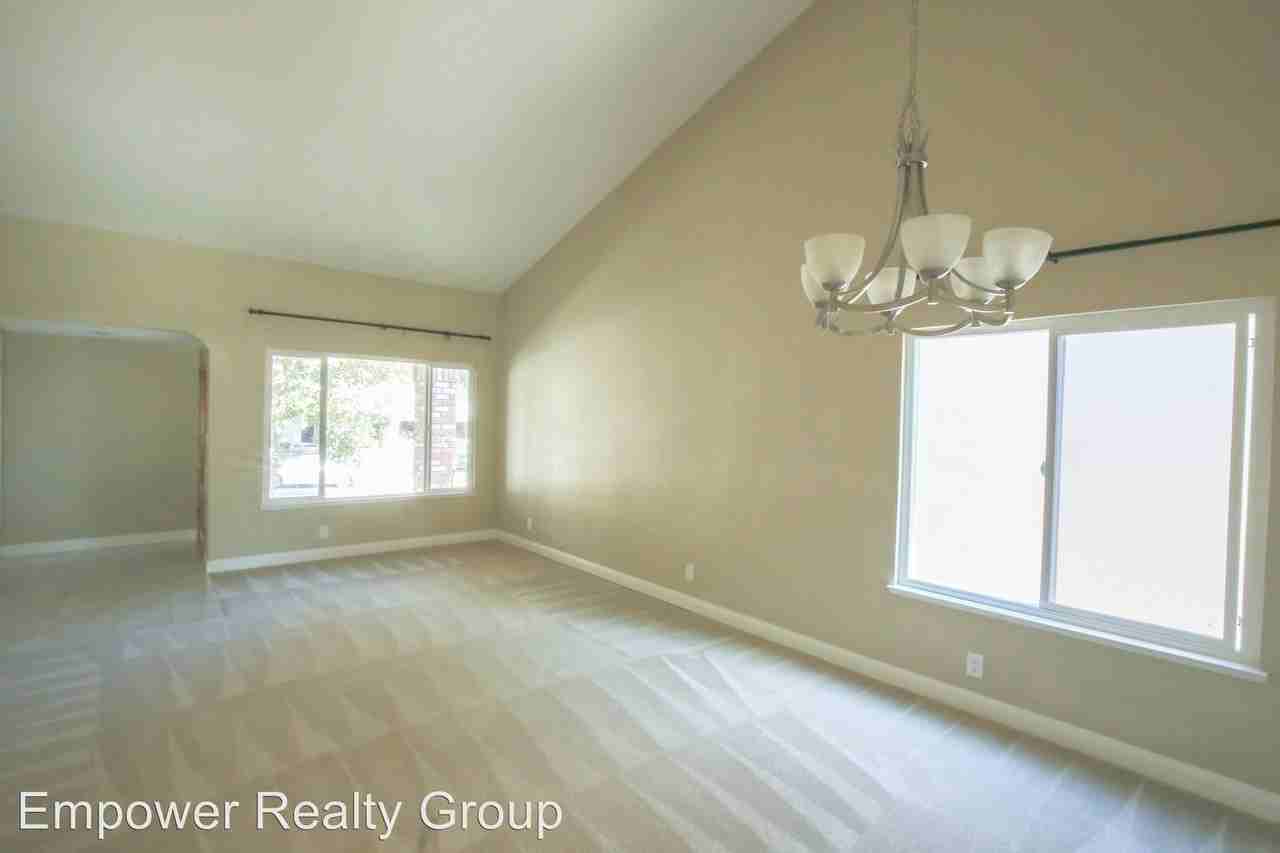 2483 Talavera Dr - Photo 3 of 25