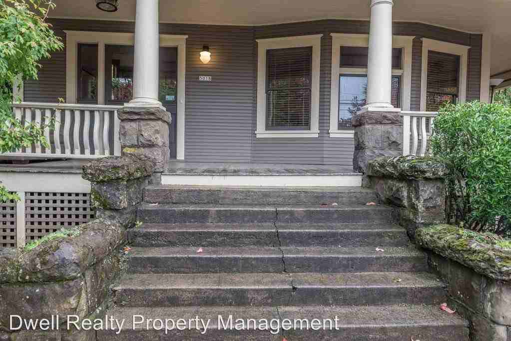 5018 N Williams Ave - Photo 2 of 28