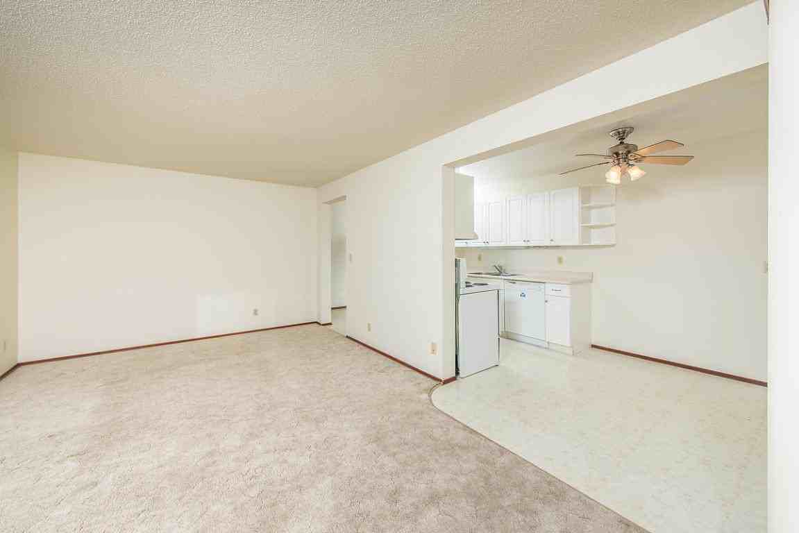 Emily Place - Photo 3 of 11