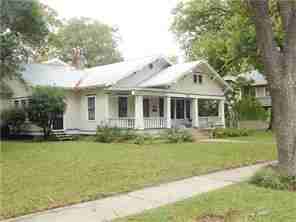 1806 S Main St - Photo 3 of 50