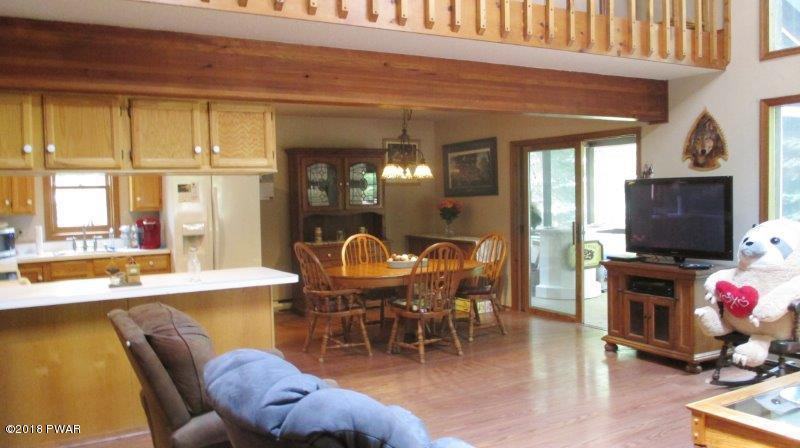 118 Stallion Dr - Photo 2 of 29