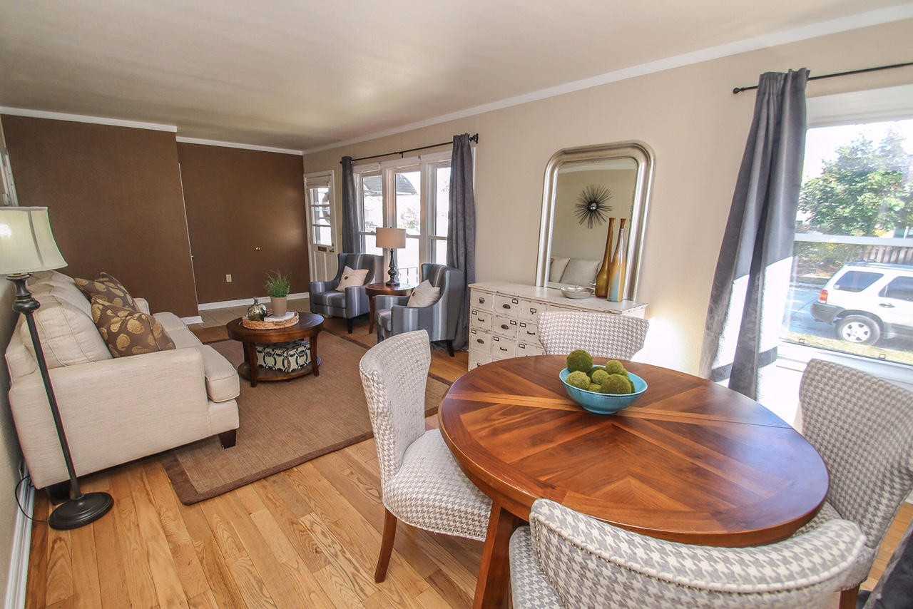 4795 N Idlewild Ave - Photo 2 of 13