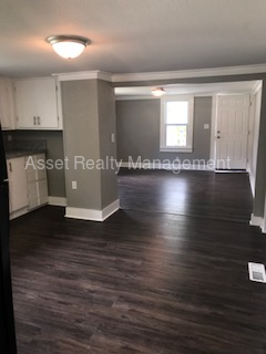 230 Russell Rd - Photo 2 of 26