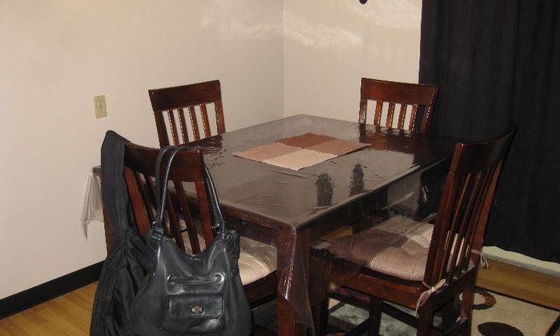 521 6 Avenue West - Photo 3 of 7