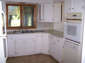 401 N Linden St - Photo 2 of 8