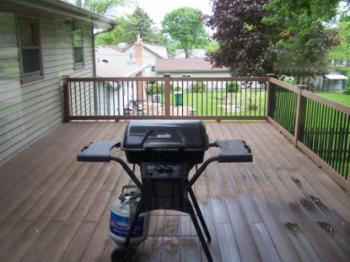 401 N Linden St - Photo 3 of 8