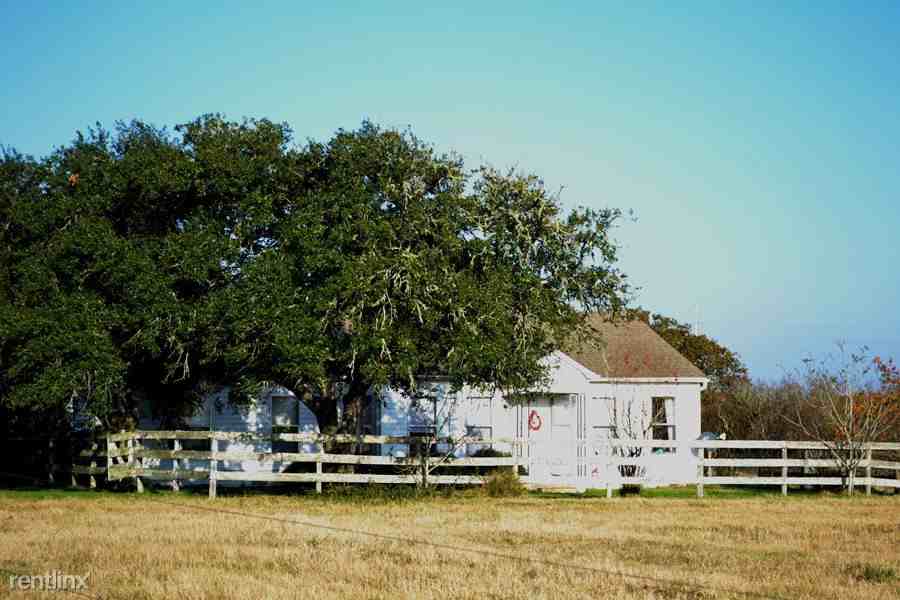 4499 Mack Cooner Ln - Photo 2 of 2