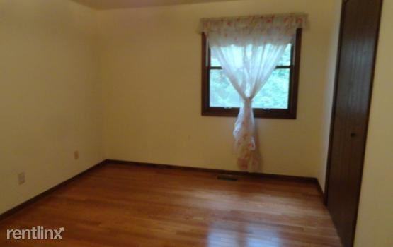 3211 McCluskey - Photo 2 of 20