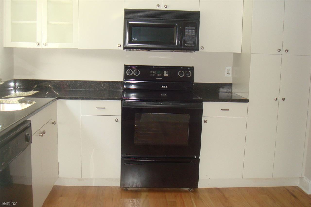 43 Riverside Ave - Photo 3 of 8