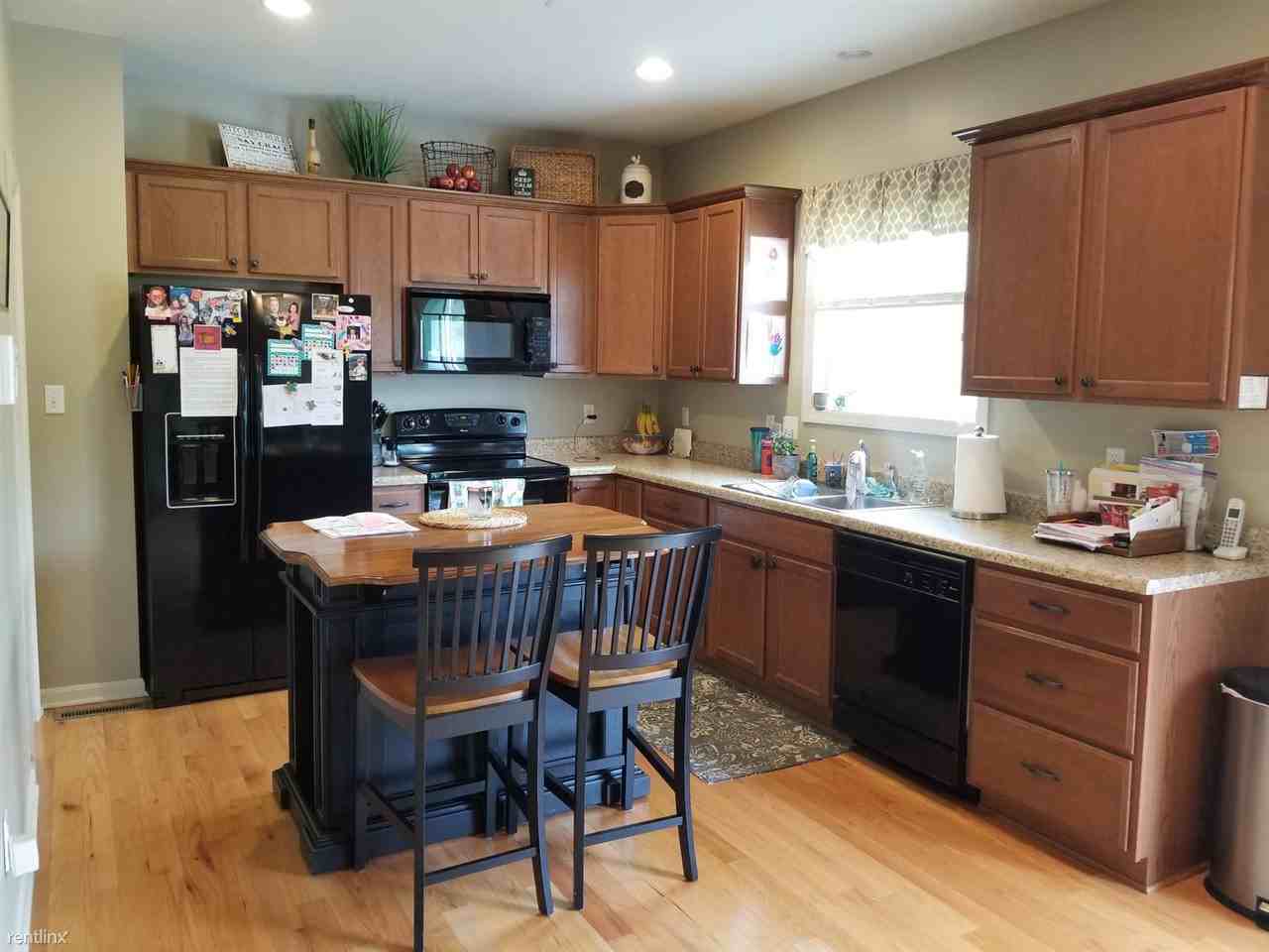 119 Shenot Rd - Photo 2 of 13