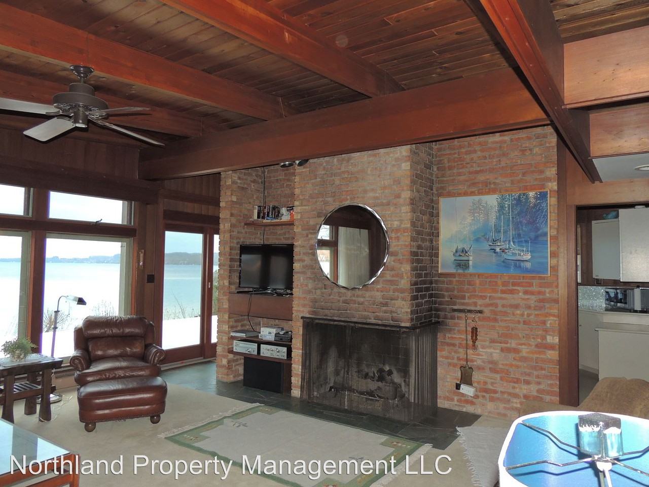 213 S Shore Dr - Photo 2 of 16