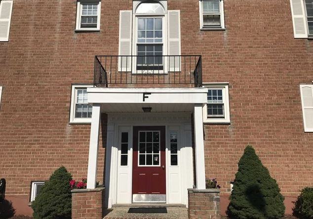 565 Grove St #F6 - Photo 2 of 23