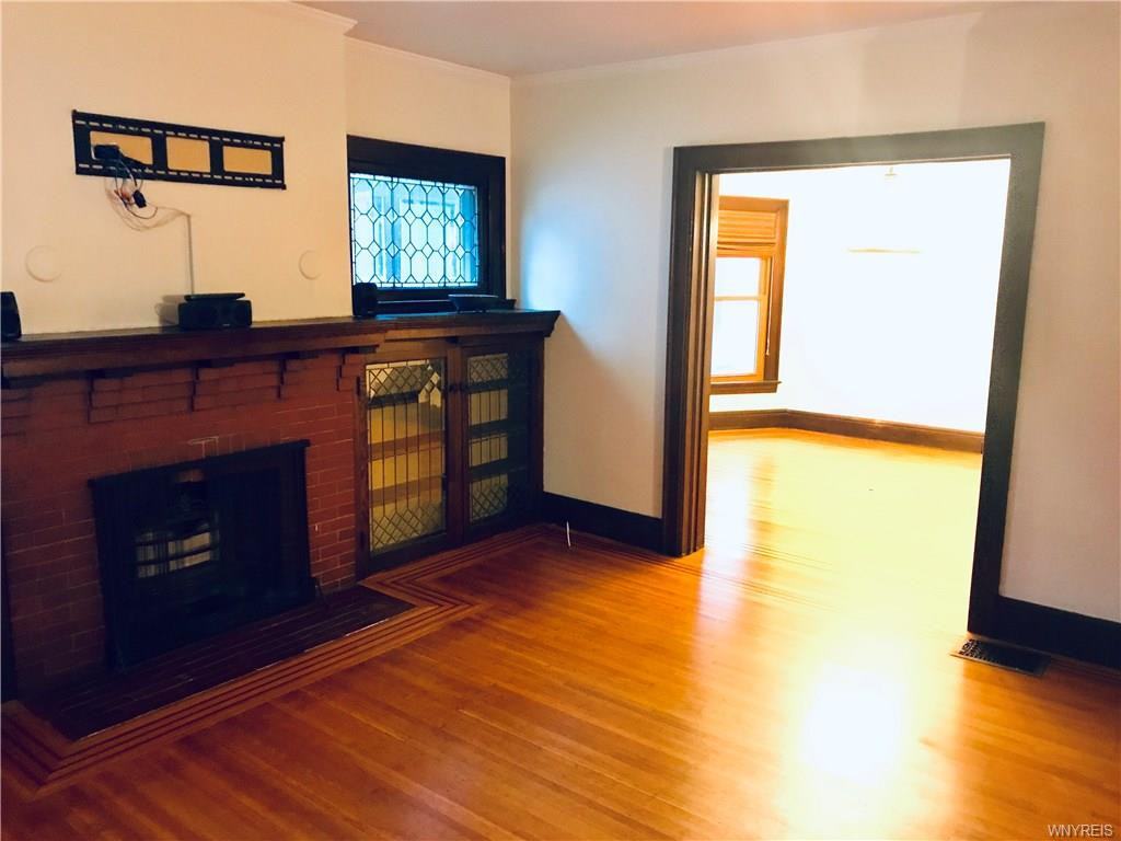 826 Potomac Ave - Photo 3 of 12