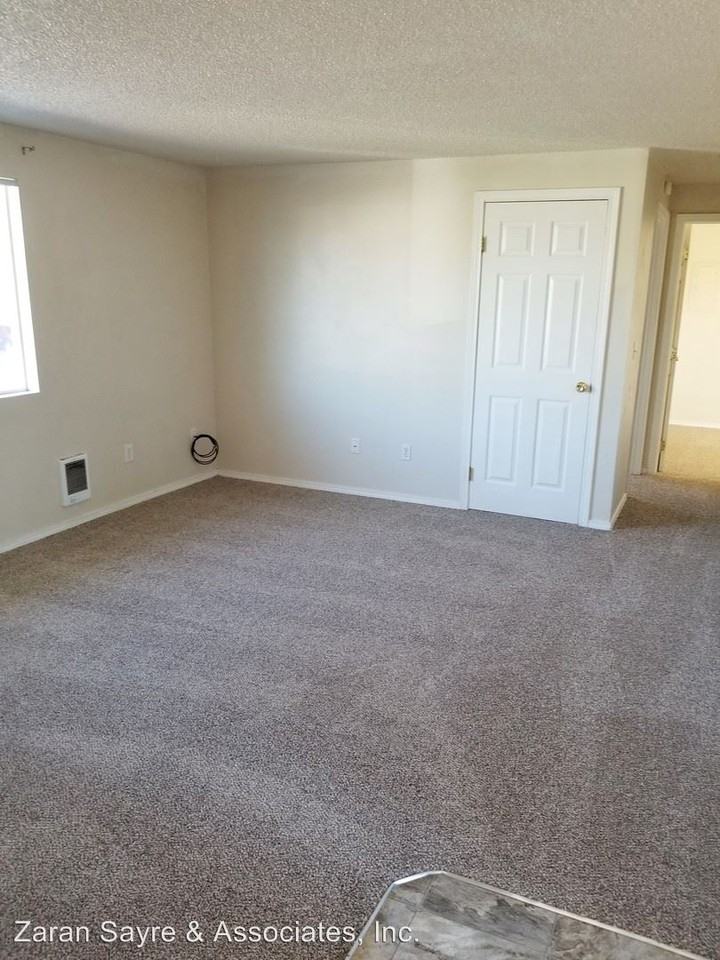 2250 I Street NE - Photo 2 of 13