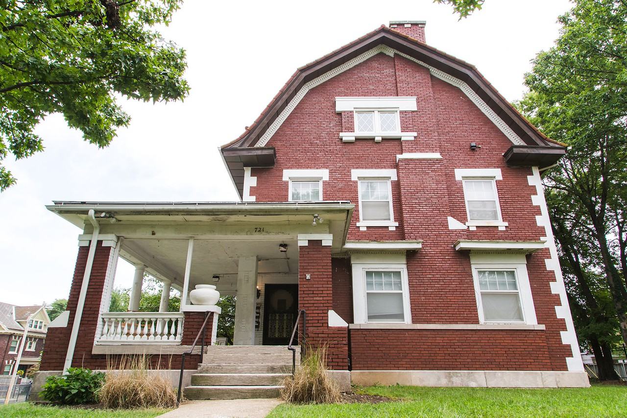 721 E. Armour - Photo 3 of 22