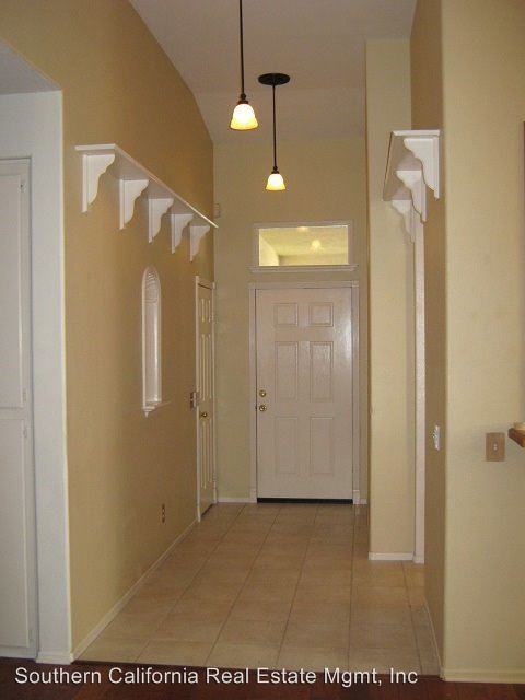 20204 Stevie Ct - Photo 2 of 25