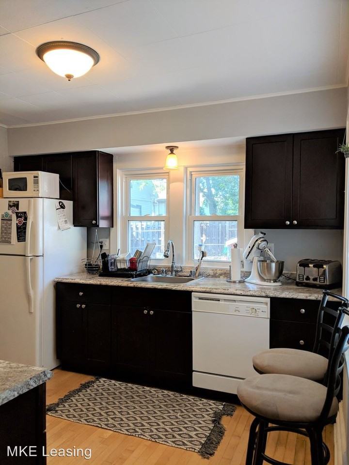 5614 W Martin Dr - Photo 2 of 28