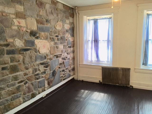 745 EAST MARKET STREET - Photo 2 of 11