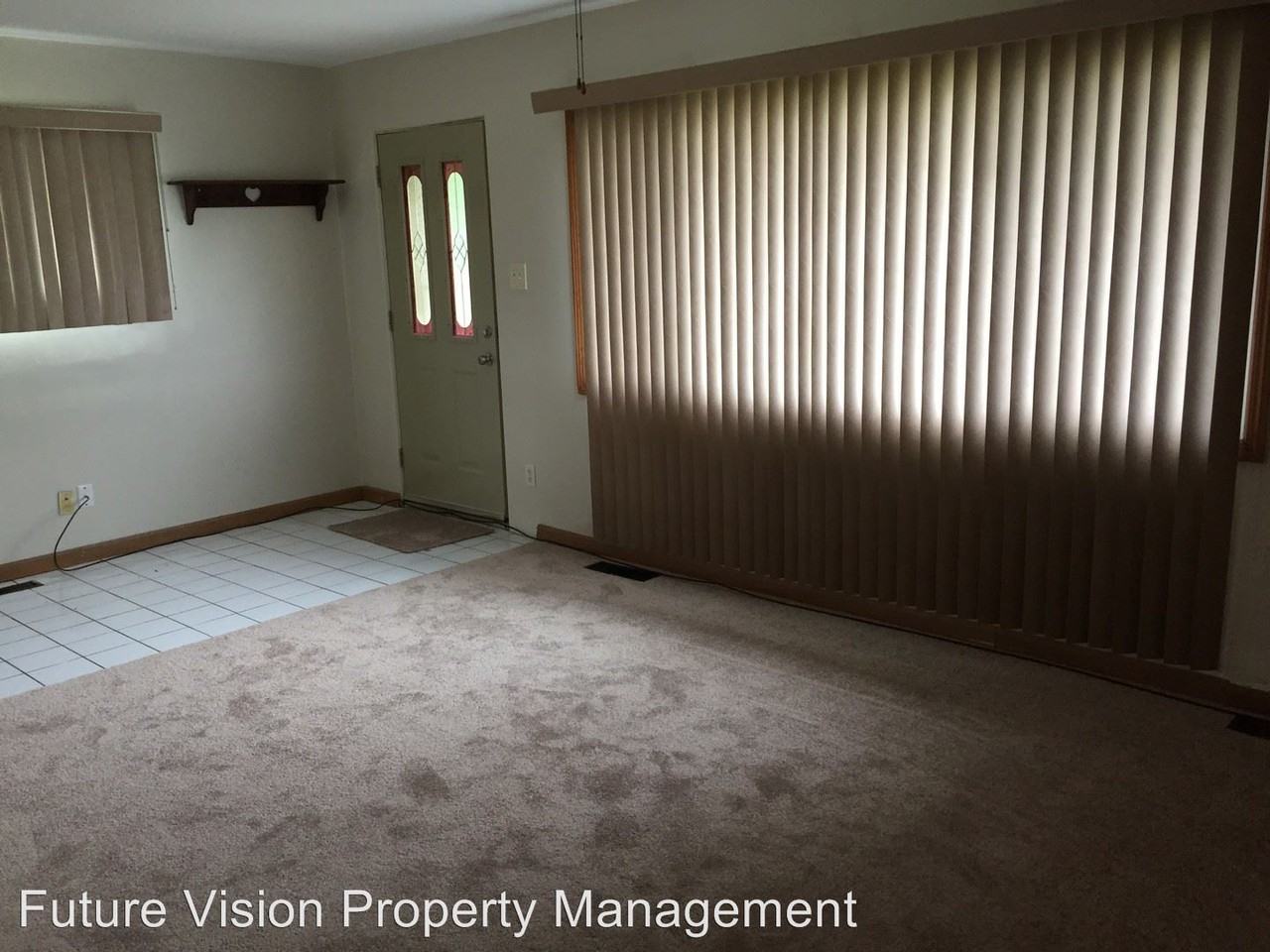 17319 Greenbay Ave - Photo 3 of 14