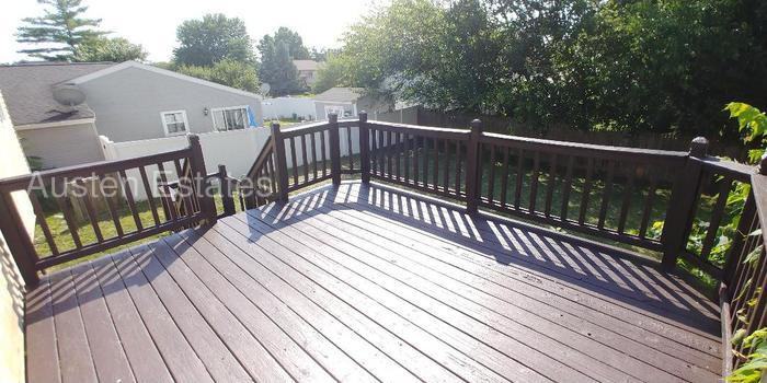 3137 Dewbourne Dr - Photo 2 of 12