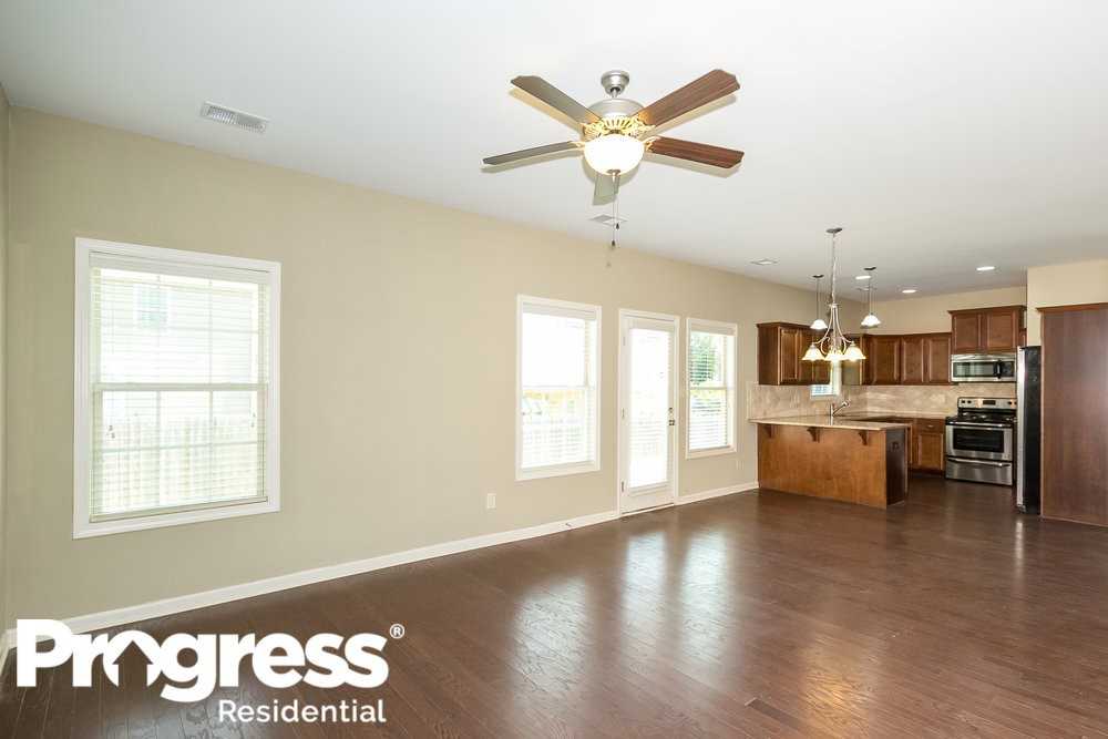 3 Abington Ln - Photo 2 of 16