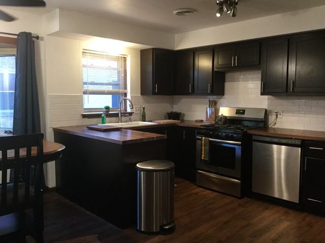 9643 Albany Ave #1 - Photo 2 of 17