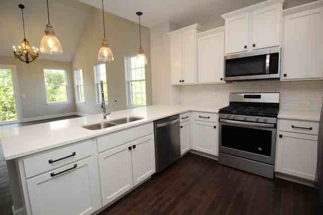 10744 Clock Tower Dr - Photo 3 of 25