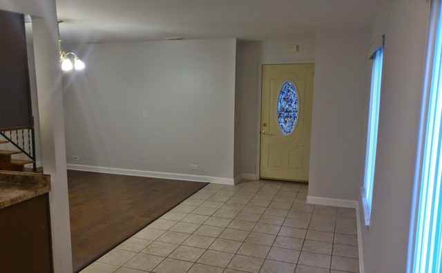 1589 Quaker Ln #106B - Photo 3 of 14