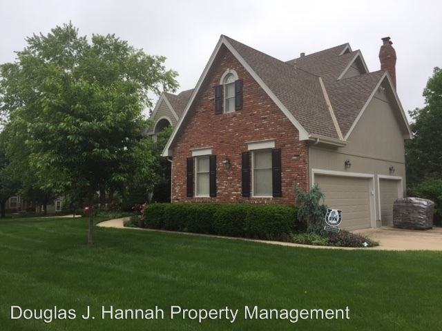 12749 Delmar Dr - Photo 2 of 22