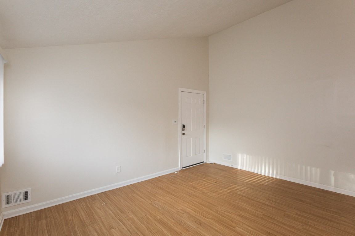 607 Birchleaf Ave - Photo 3 of 24