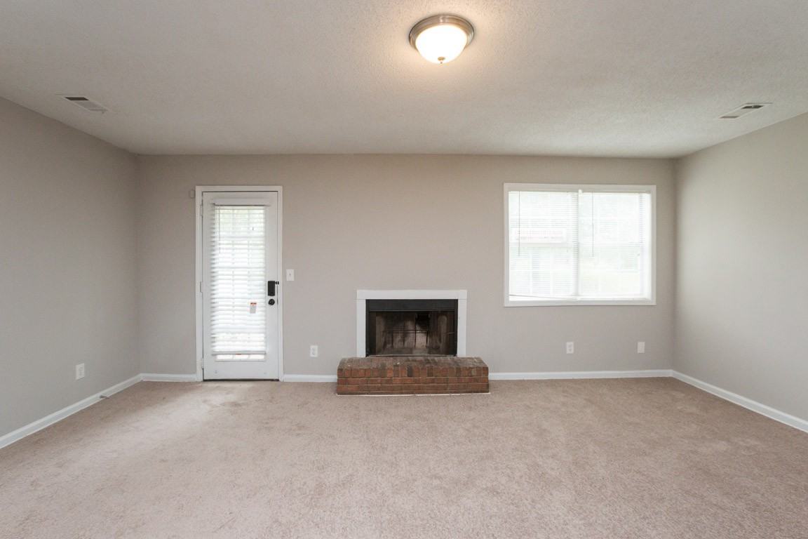 3608 Spring Trce - Photo 3 of 28