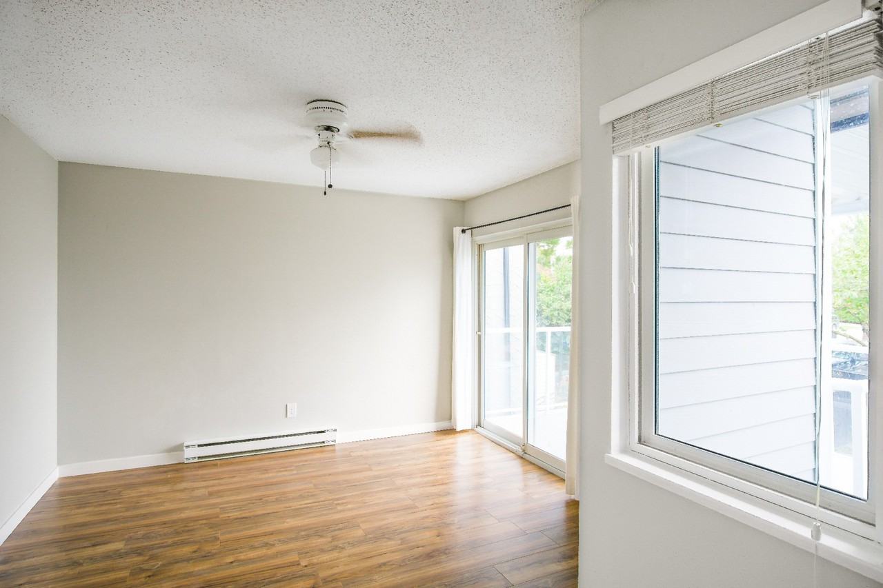 3083 276 Street - Photo 3 of 5