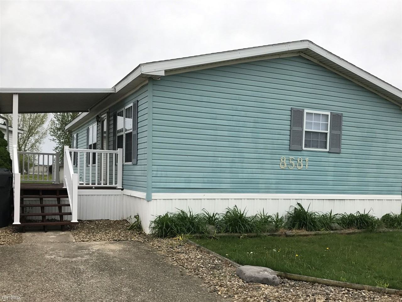 Carefree Dr & Hwy 13 - Photo 2 of 5