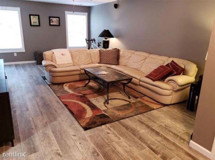 6048 Marsh Cir - Photo 2 of 21