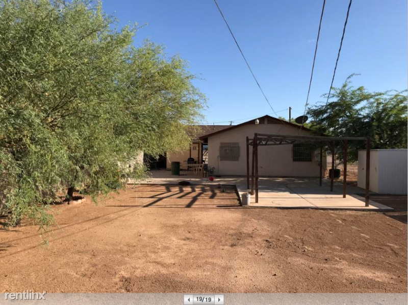 710 W 11th St - Photo 2 of 15