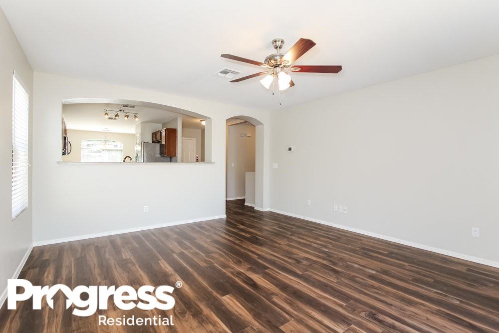 15980 W Winslow Ave - Photo 3 of 15