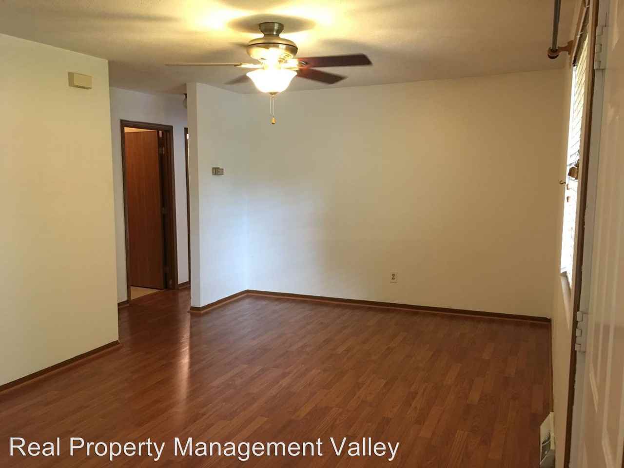 11 Russel Ct - Photo 3 of 11