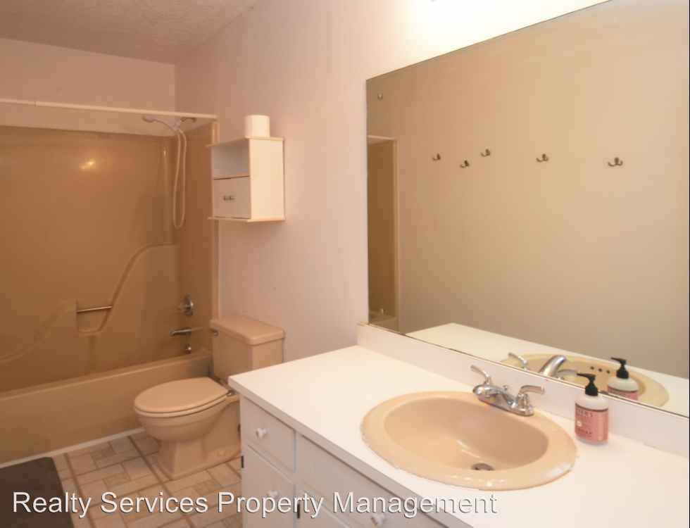 4809 Tyreeanna Rd - Photo 2 of 9