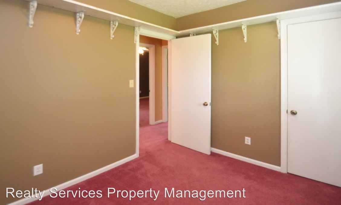 4809 Tyreeanna Rd - Photo 3 of 9