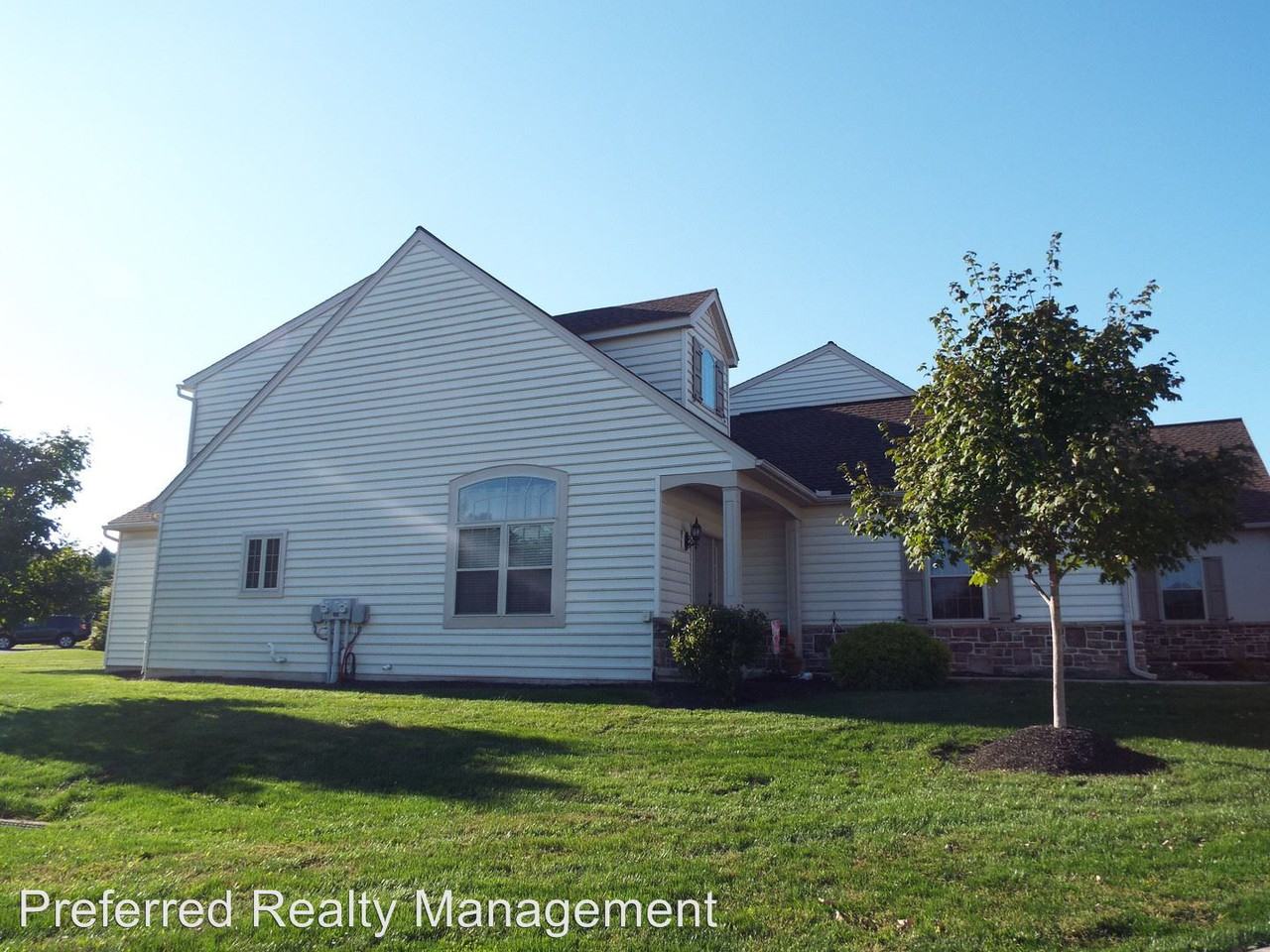 2 Pfautz Cir - Photo 2 of 16