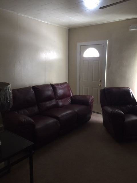 723/725 Long ave - Photo 3 of 7