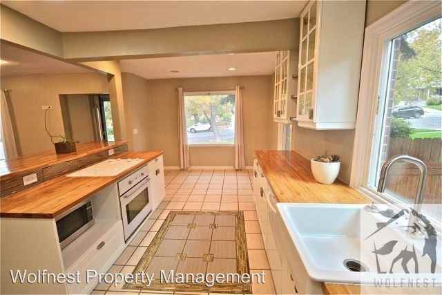 1340 E Sherman Ave - Photo 2 of 30