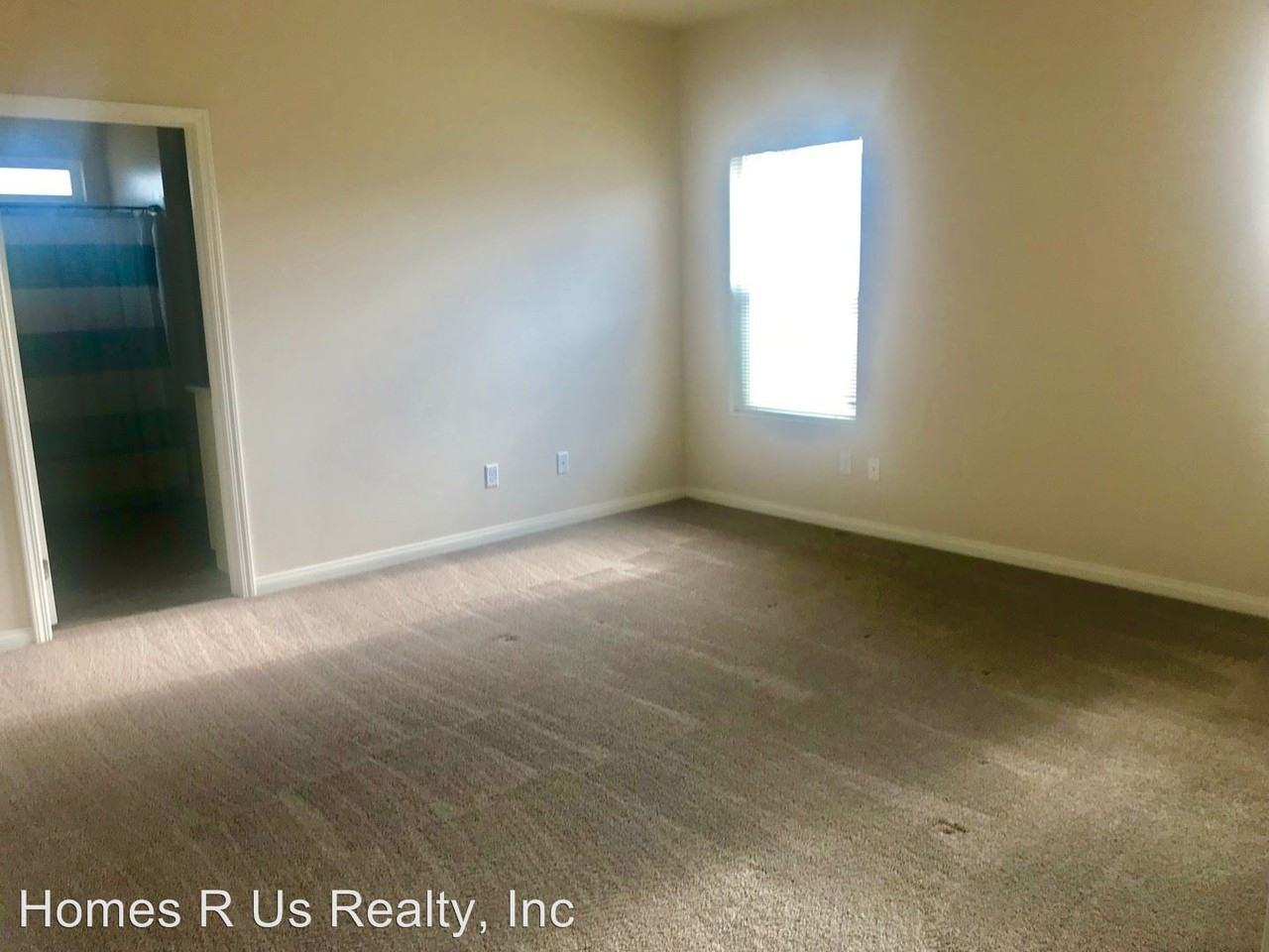 3301 Tigris Dr - Photo 2 of 18