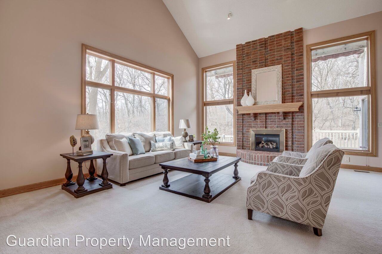 2050 Angell Rd - Photo 3 of 32