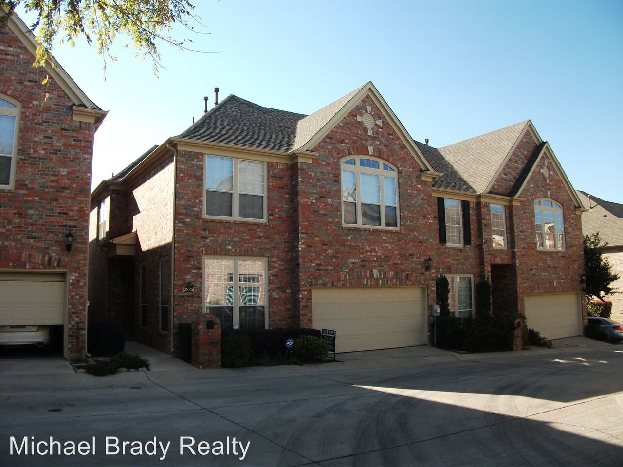 3925 Spring Garden Dr